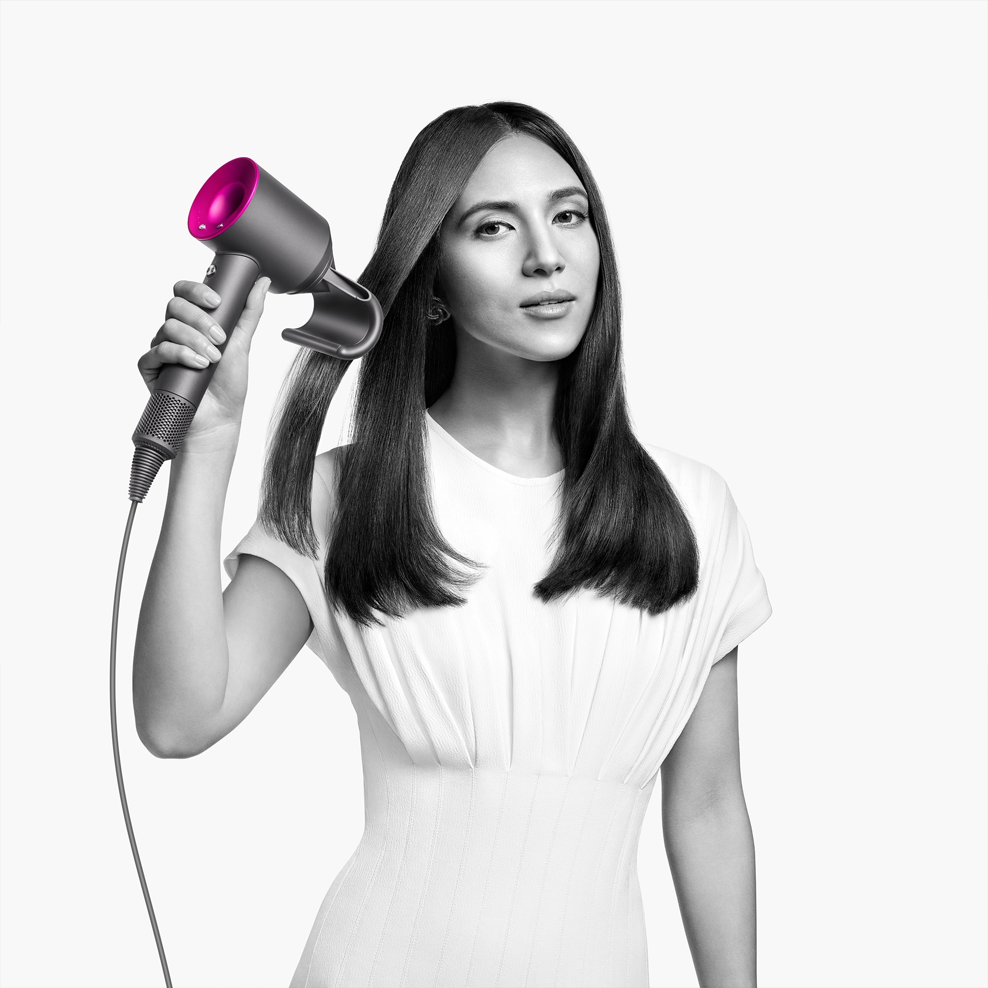 SECADORA DE CABELLO DYSON SUPERSONIC™